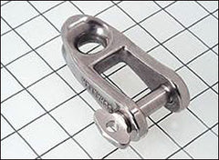 Halyard Shackle, Inv Cast, 1/2 inch(13mm) Line